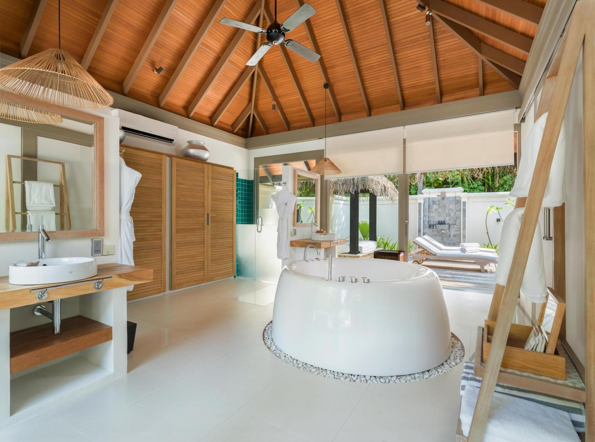 Ośrodek wypoczynkowy Ja Manafaru, Maldives 5*
